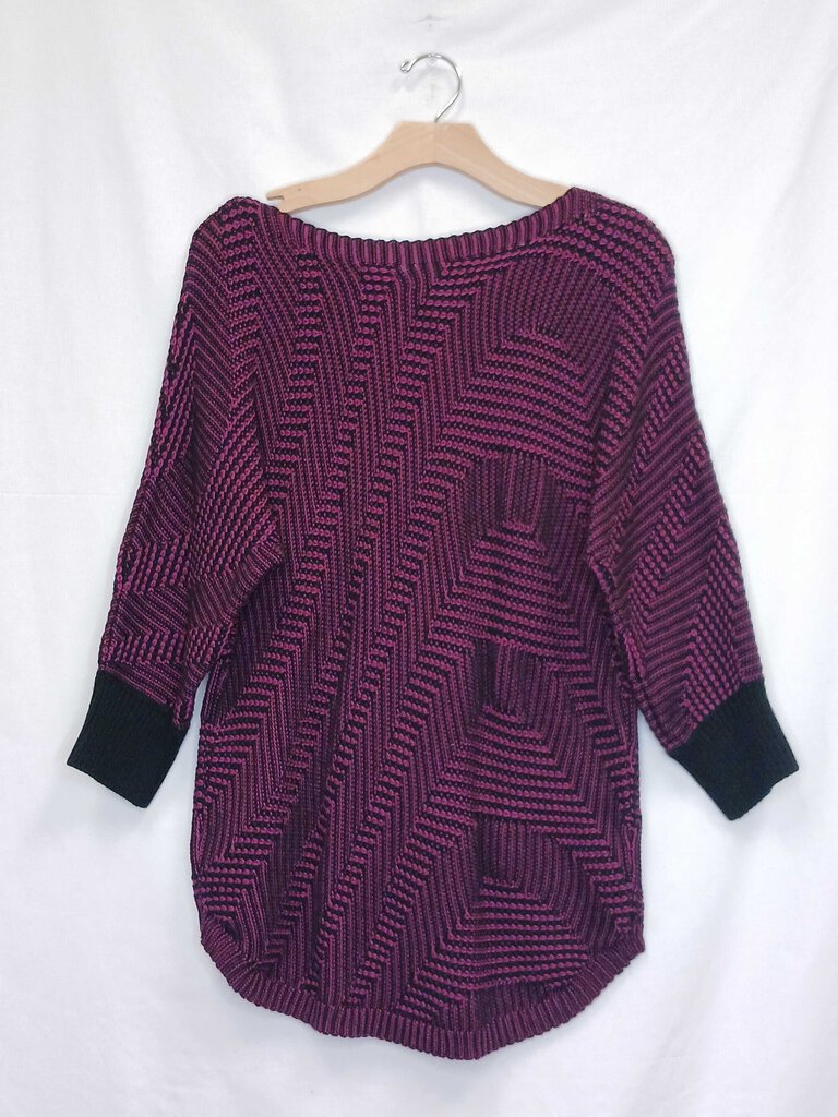 Dana Buchman Sweater