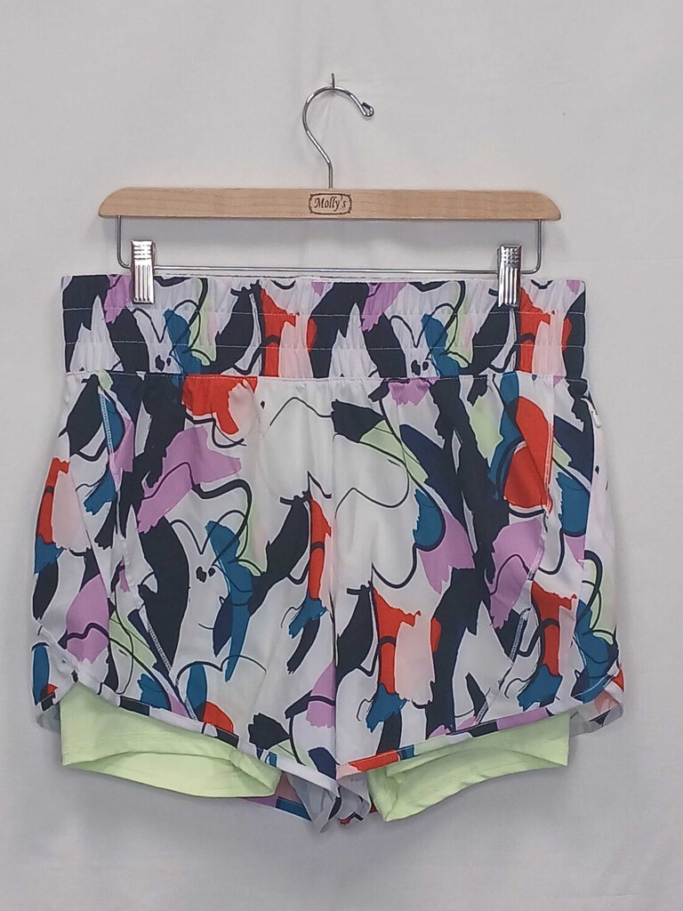 Avia Shorts