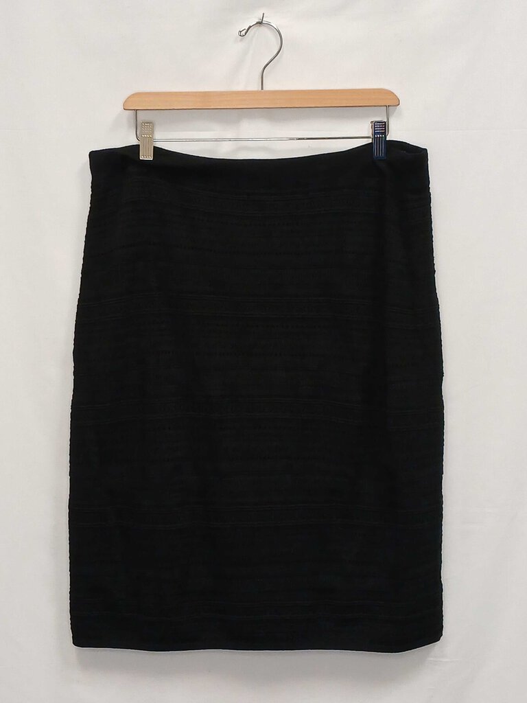 White House Black Market SKirt