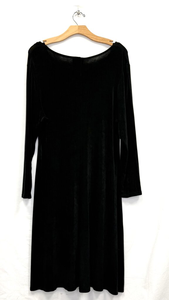 Jump Apparel Long Sleeve Dress