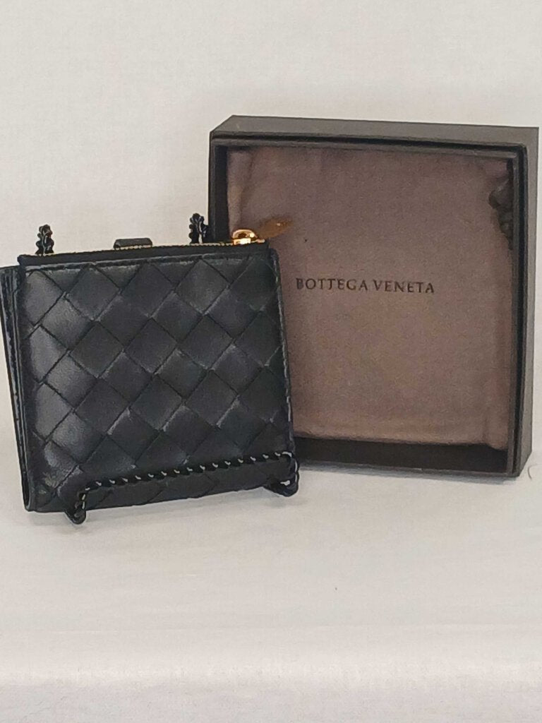 Bottega Veneta Leather Bi-fold Wallet