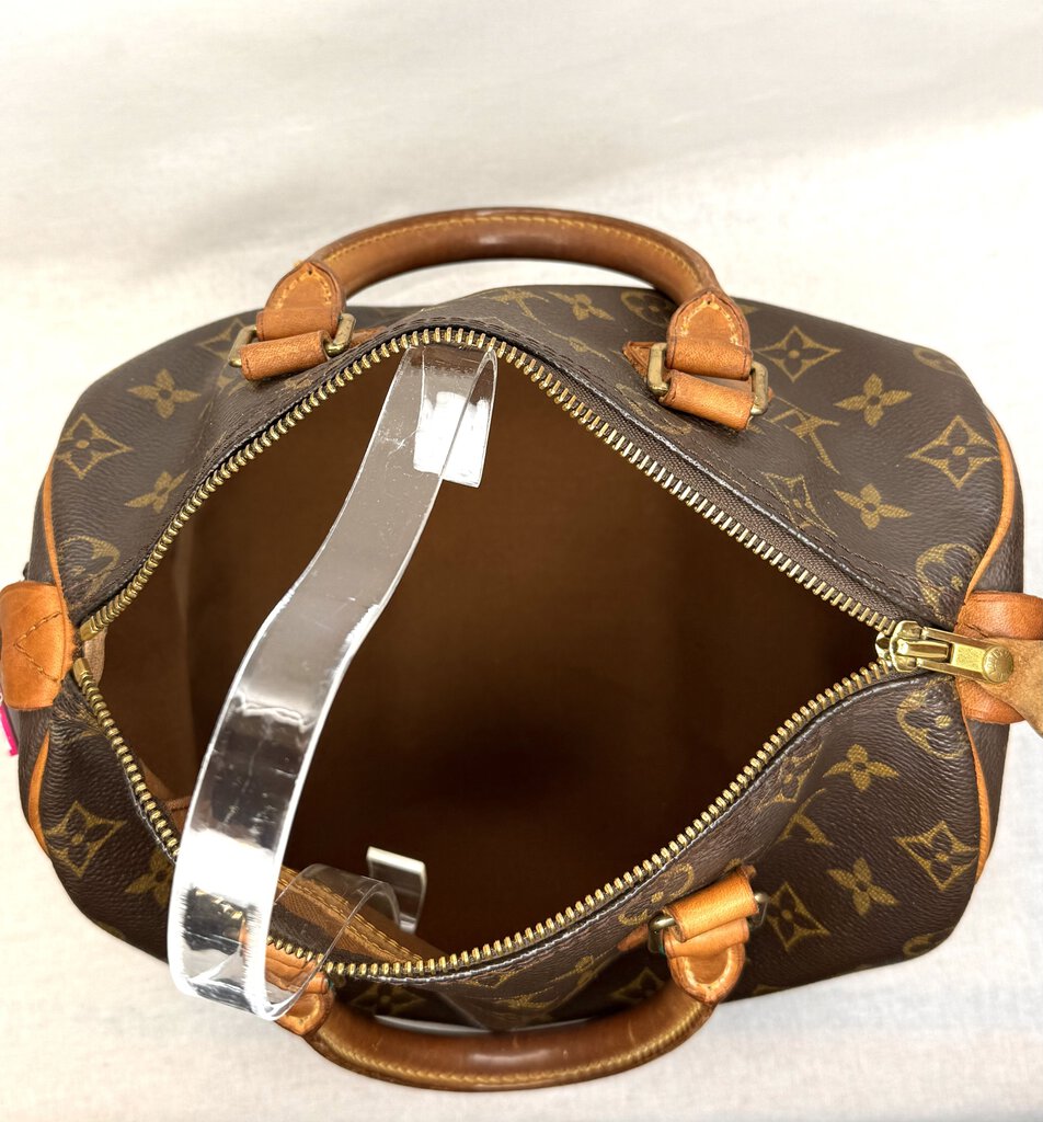 Louis Vuitton Monogram Canvas Speedy 25