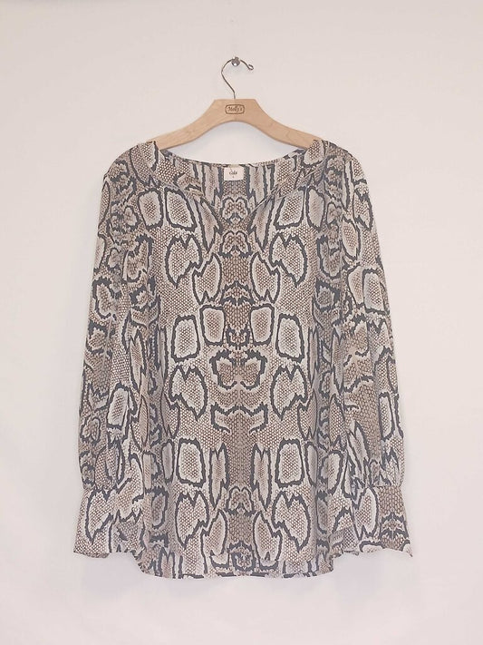 Cabi Snake Skin Print Top