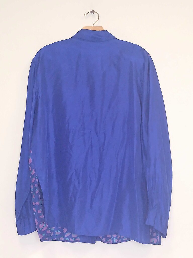 Diane Gilman 100% Silk Long Sleeve Pattern Button Down