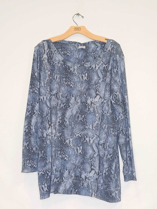 Chicos Long Sleeve Top