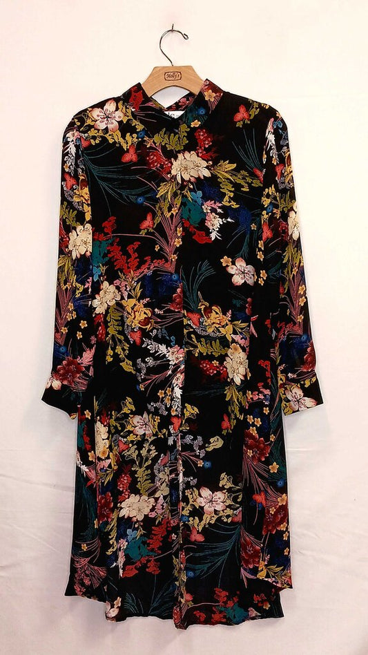 Lena Gaberielle Long Sleeve Floral Blouse Long In Back