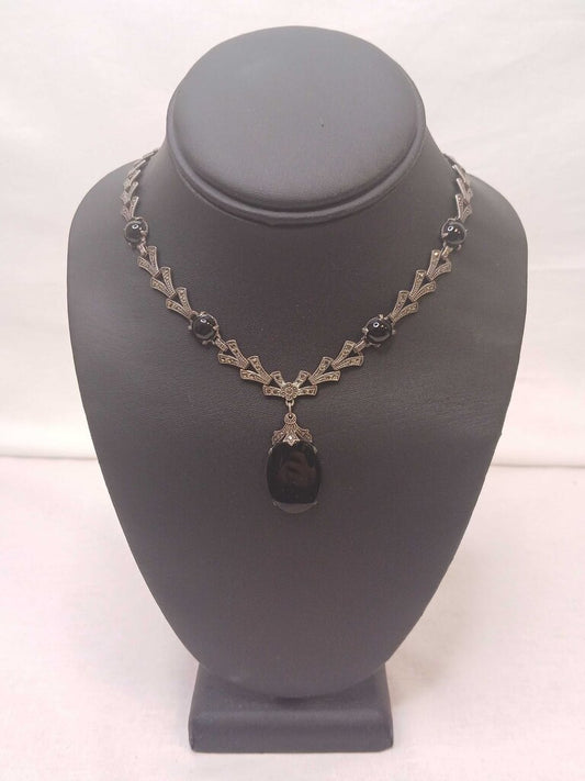 Classy Necklace