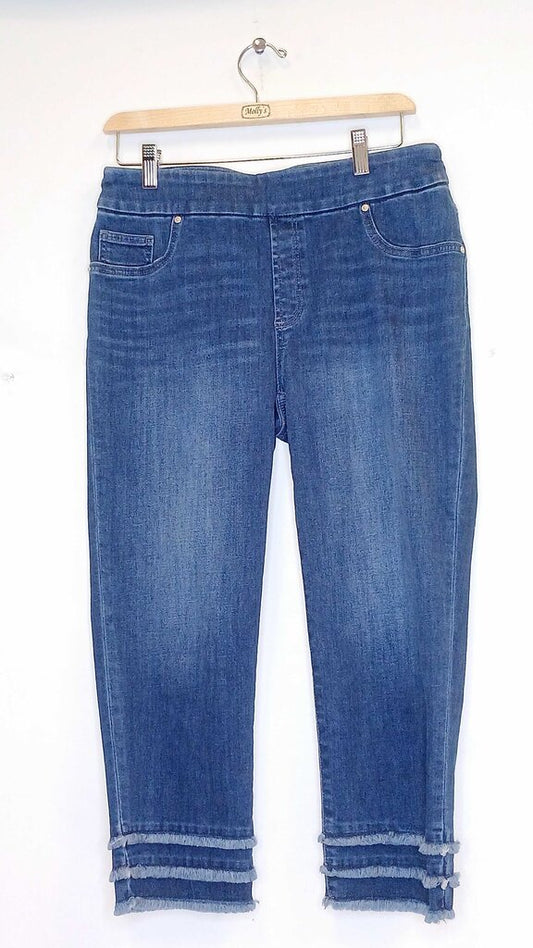Chicos Fringe Ends Capri Jeggings Dark Wash