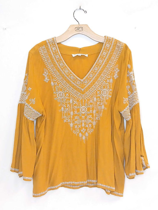 Chelsea & Theodore Embroidered Long Flare Sleeve Top