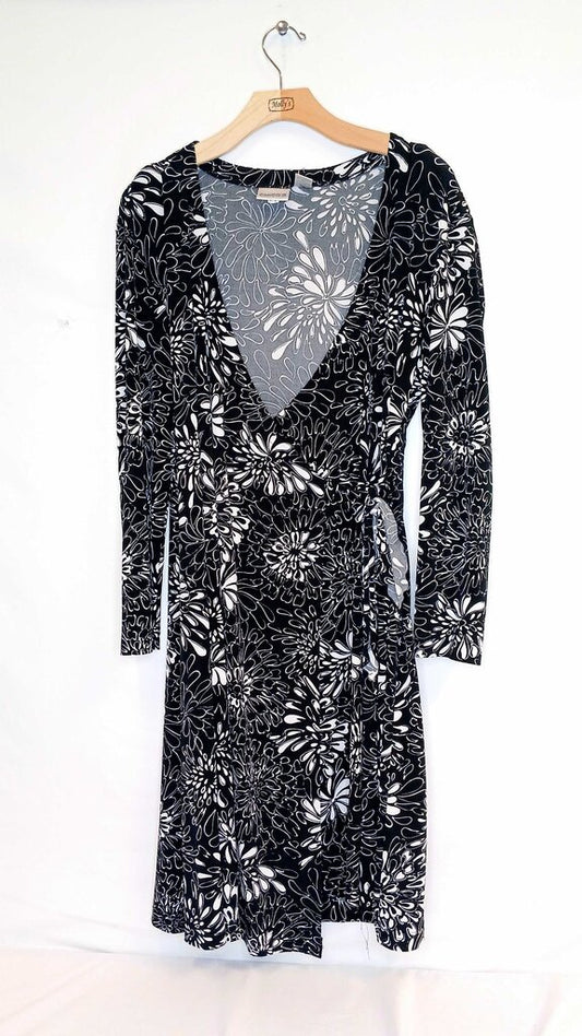 Chicos Long Sleeve Wrap Dress