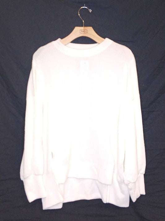 Tres Bien Long Sleeve Ribbed Sweater