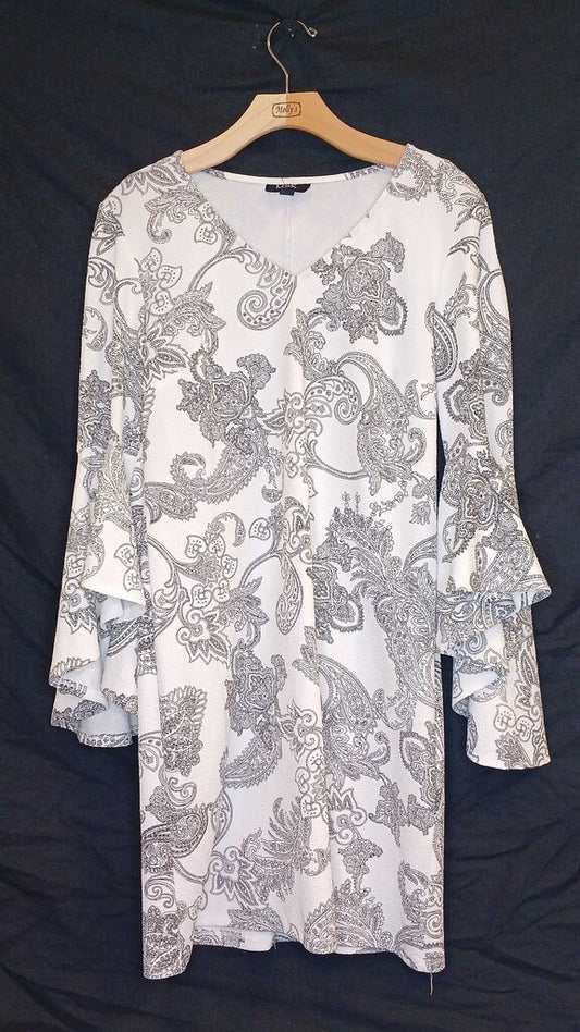 MSK Short Flowy Sleeve Dress