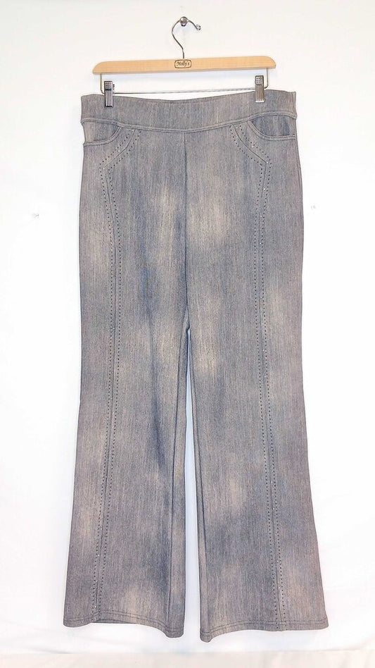 Damee Pants Decorative Side Seam Stitch
