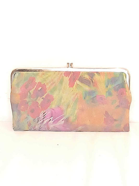 Lauren Clutch Wallet