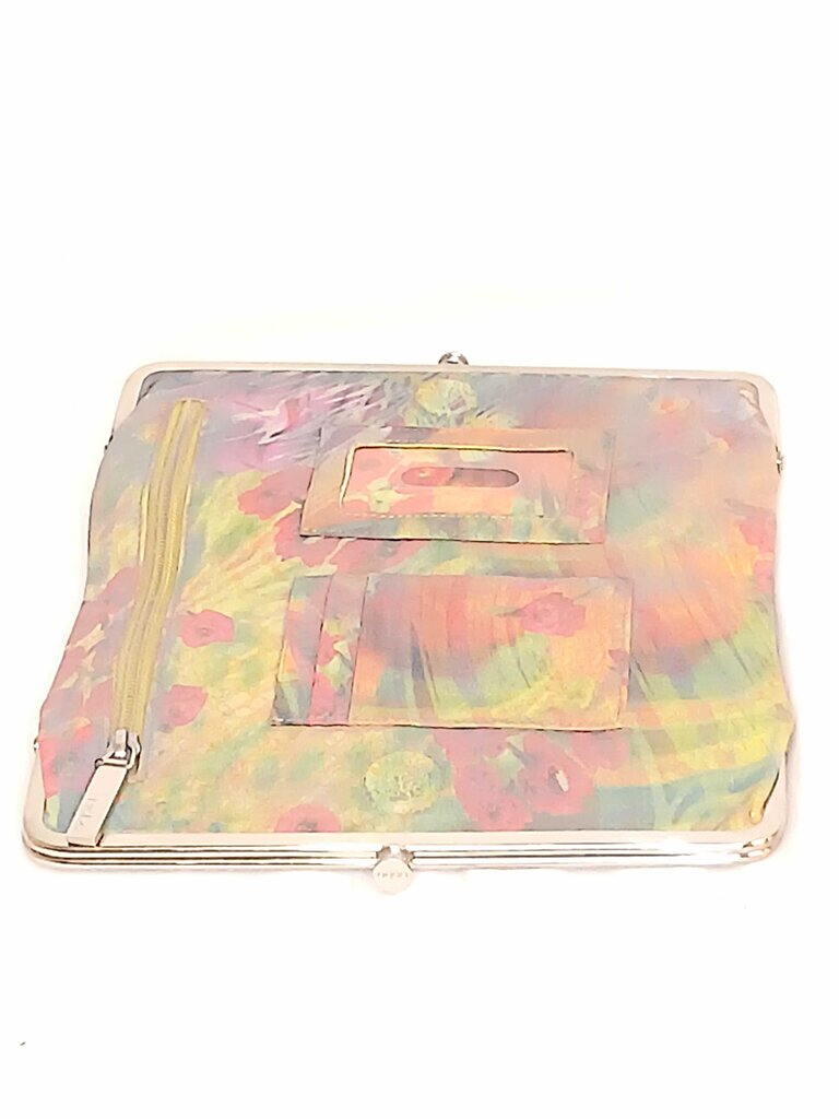 Lauren Clutch Wallet