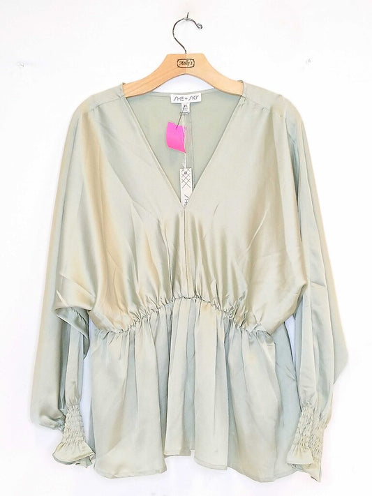 She + Sky Long Sleeve Rouched Top