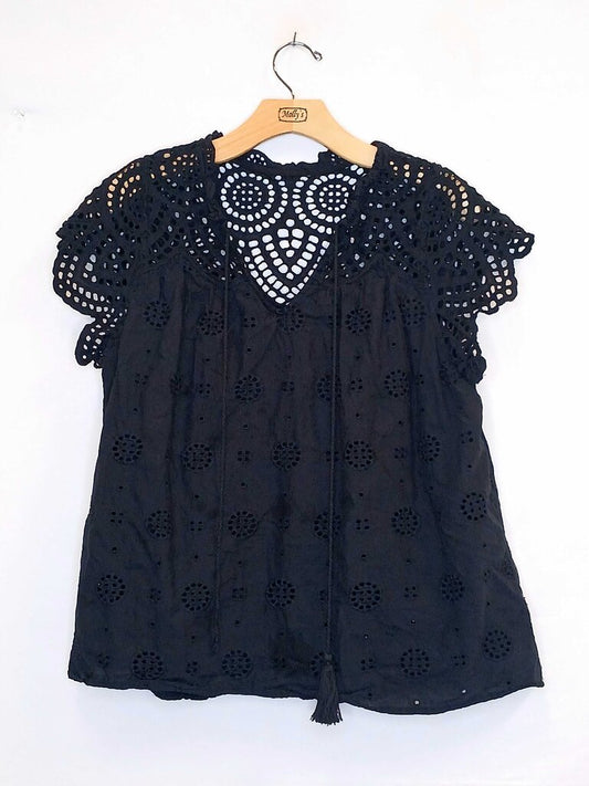 Sugar Lips Short Sleeve Lace Top