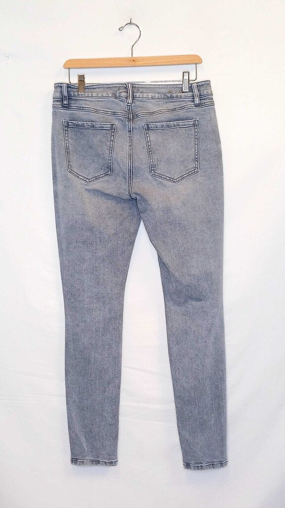 Cabi Ripped Jeans
