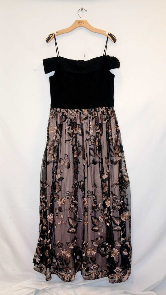Nightway Maxi Dress Floral Embroidery