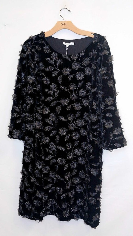 Chicos 3D Flower Velevet Dress