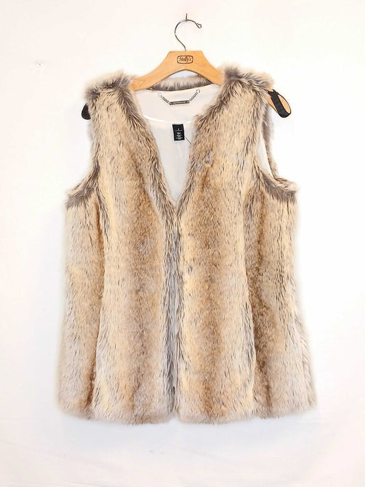 White Hosue Black Market Faux Fur Vest