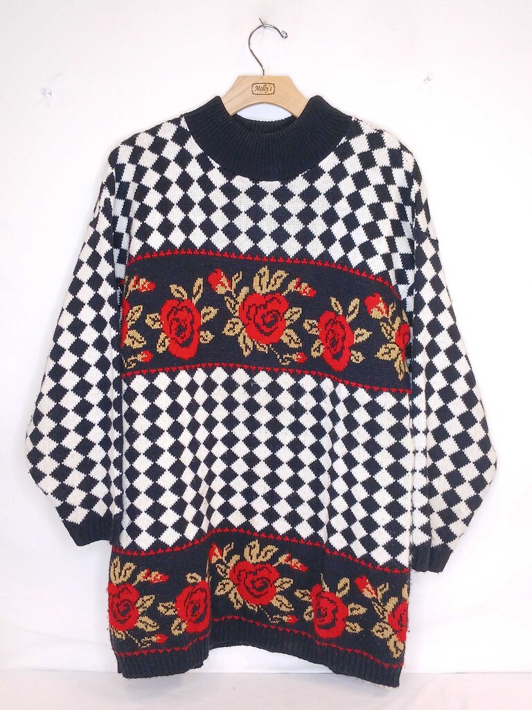 Trimmings Checkered Rose Crew Neck Sweater
