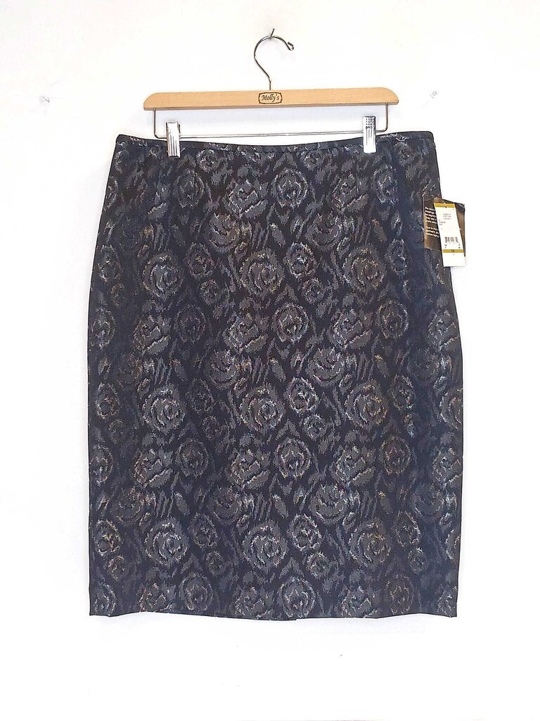 Le Suit Suit Set Blazer + Short Skirt