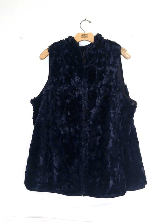 Laura Scott Faux Fur Vest