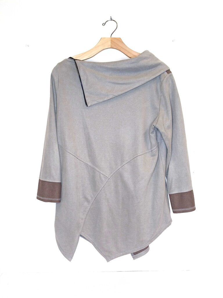 Ali Miles Unique Style Top