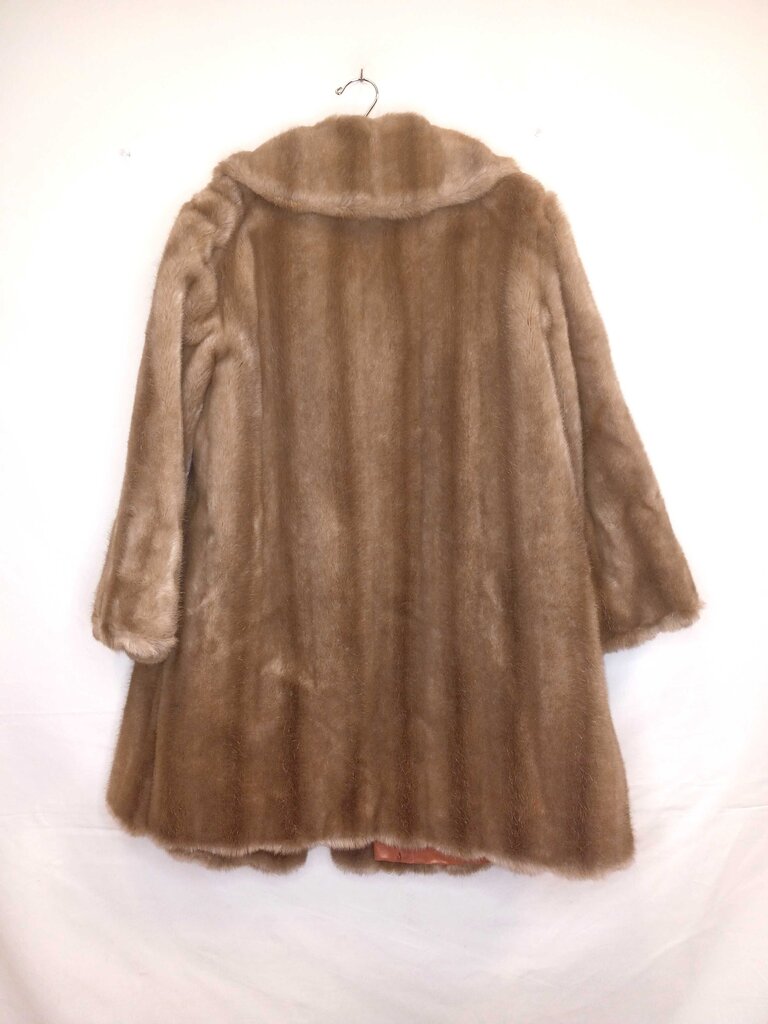 De Jongs Faux Fur Coat