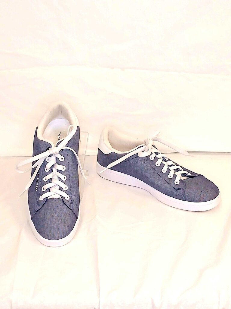 Tommy Hifinger Tennis Shoes