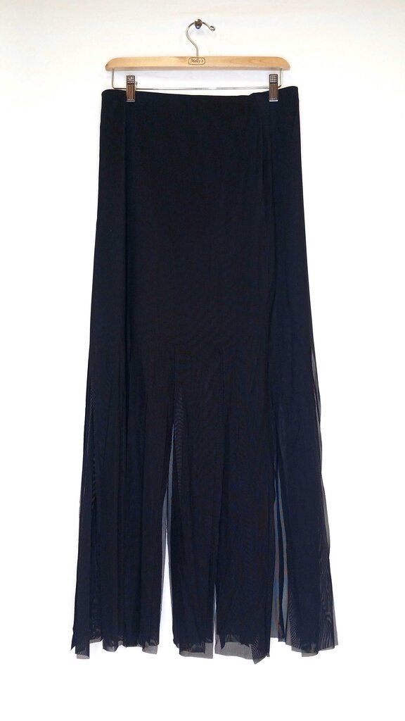 Frank Lyman Top + Skirt