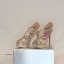 Gianni Bini, Myra Heels