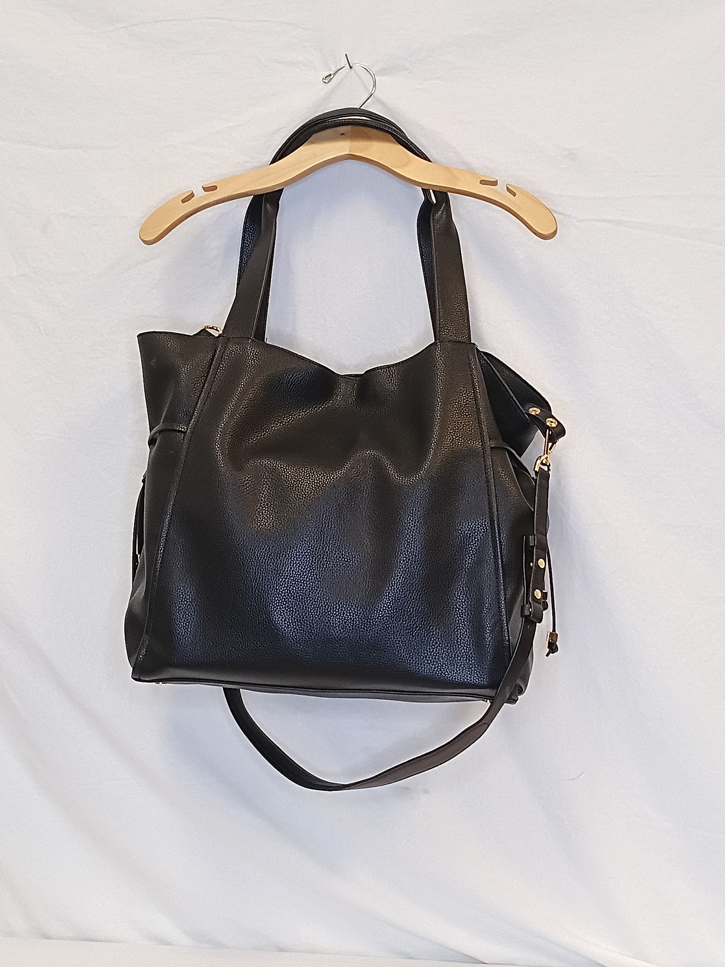 On 34th Jyll Tote