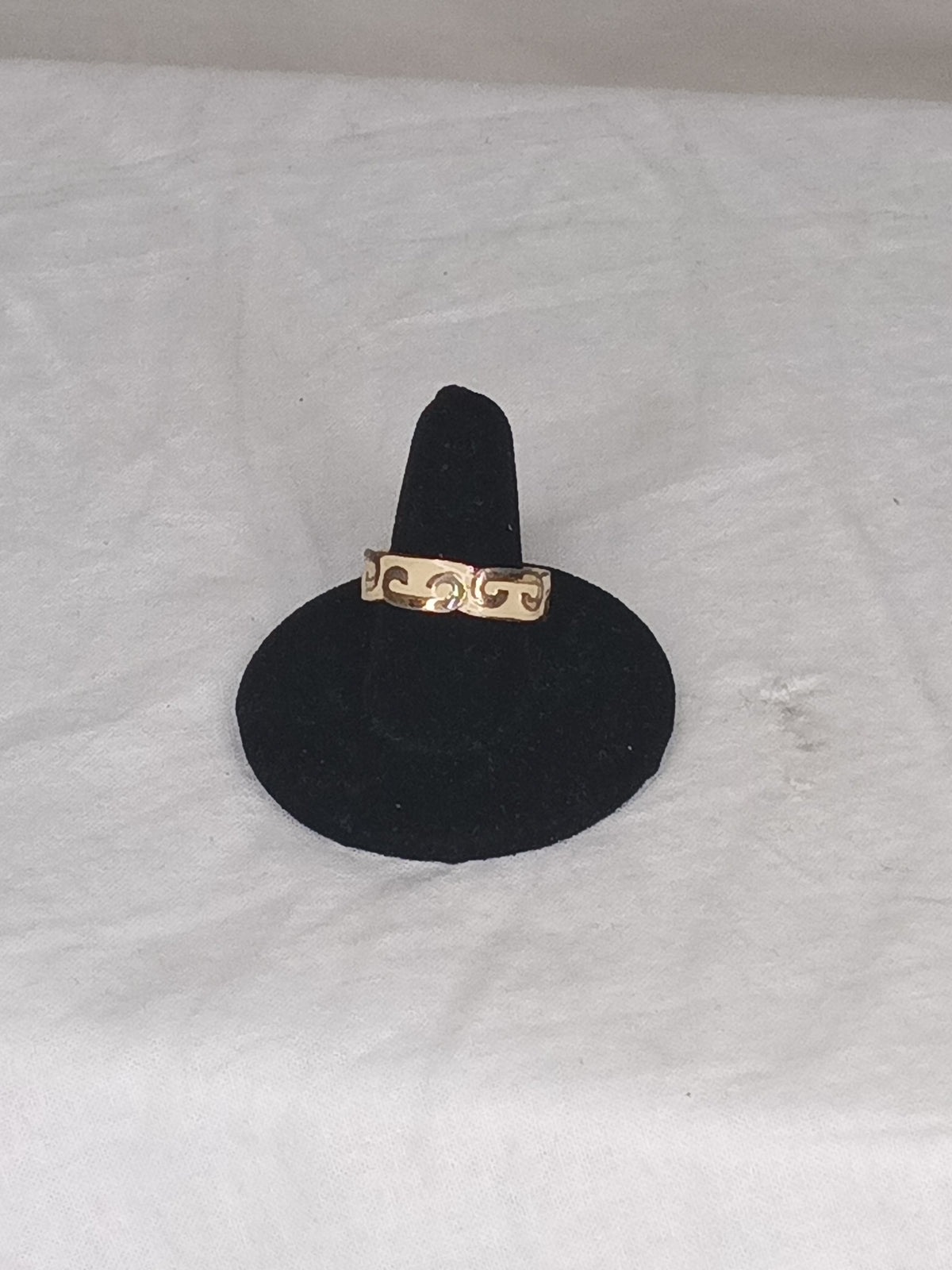 Vintage  Yellow Swirl Ring