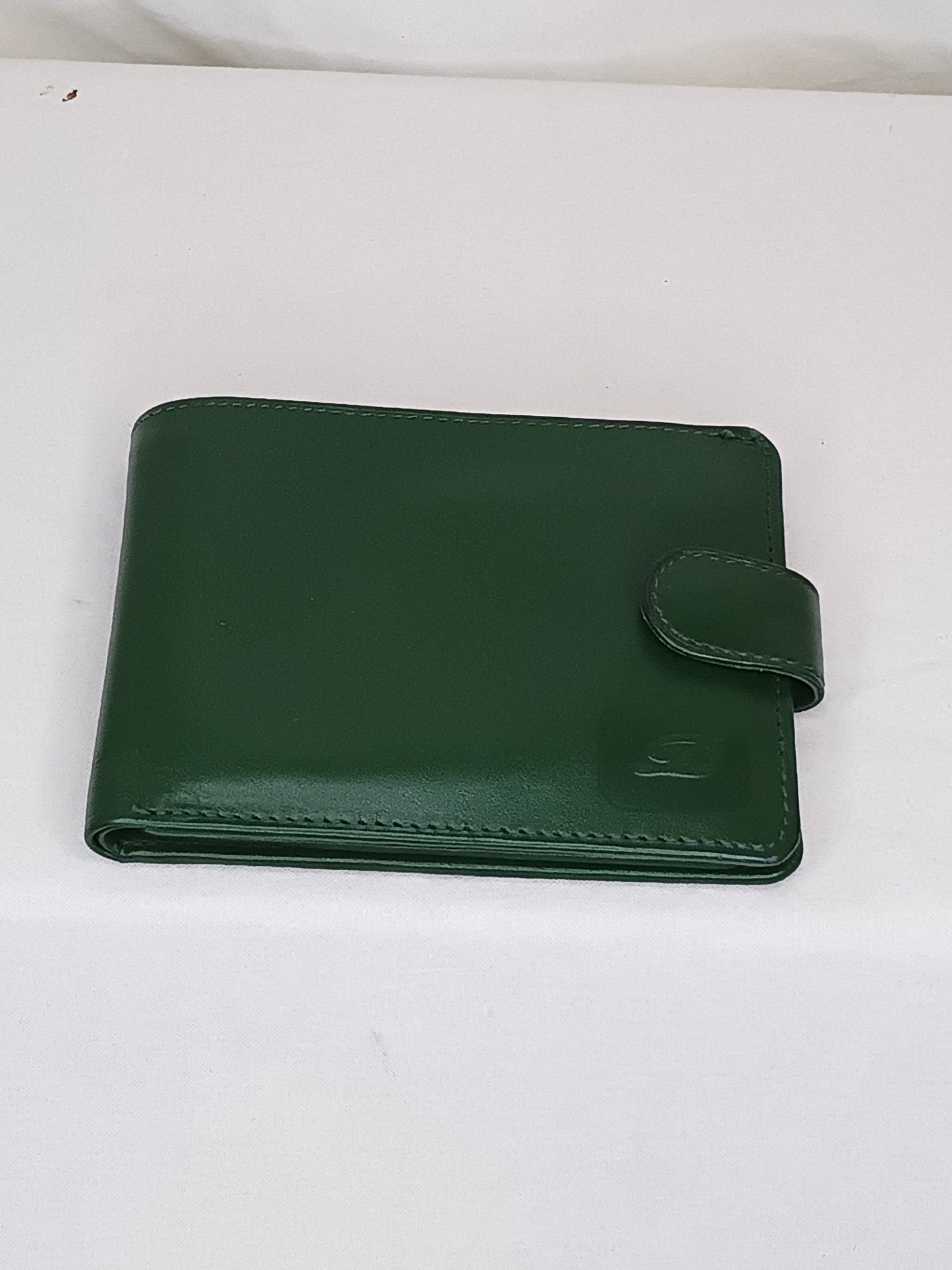 D Paris Leather Wallet