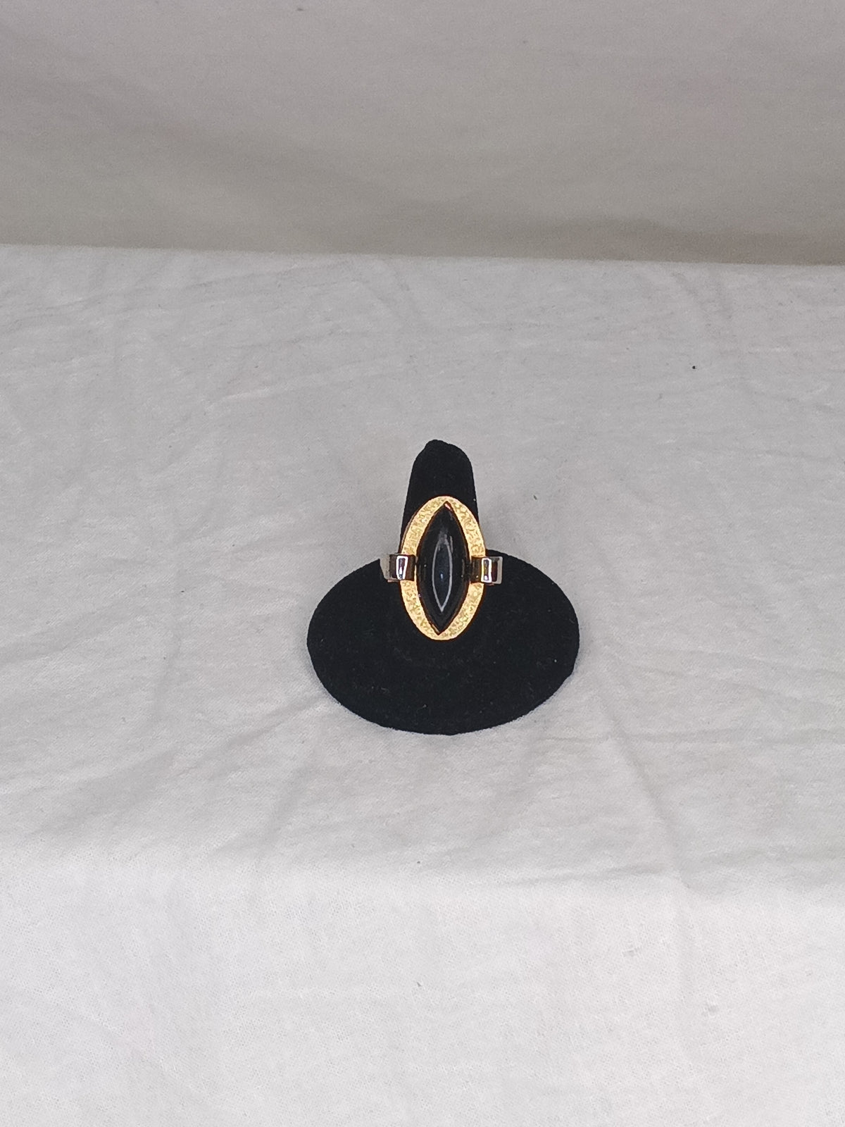 Vintage  Trian LTD Ring