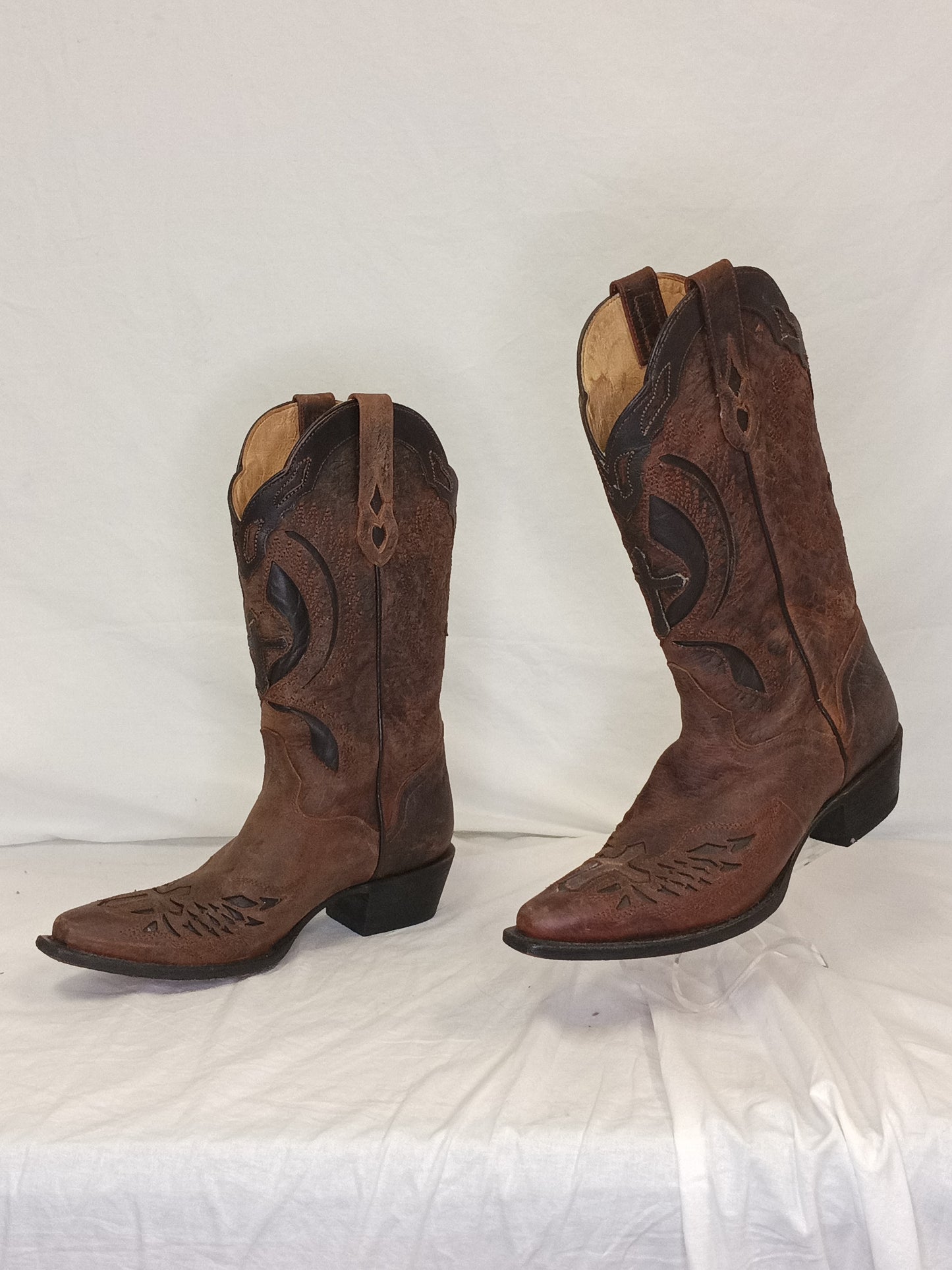 JB Dillon Winged Cross Cowgirl Boots
