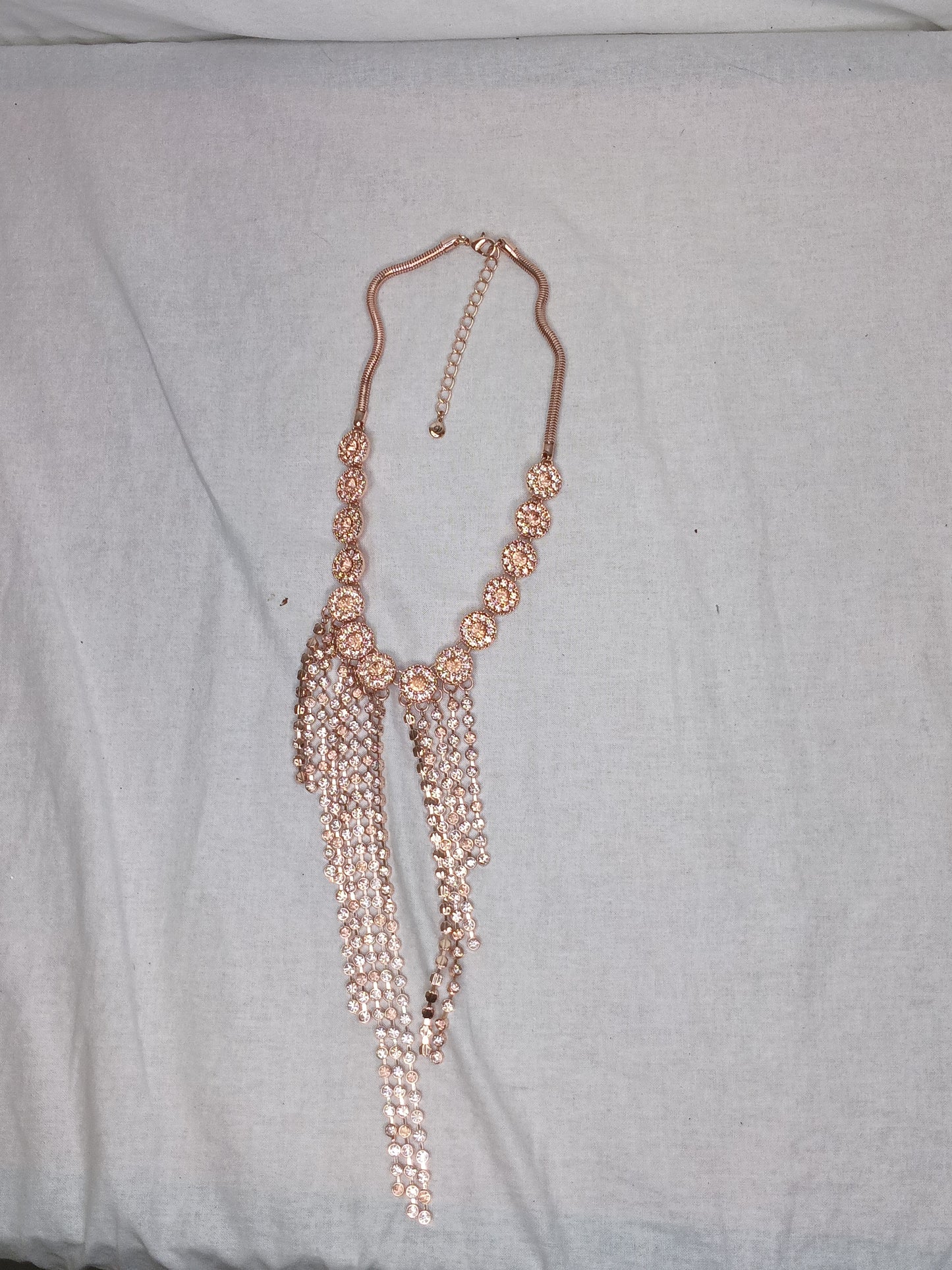Versona Necklace