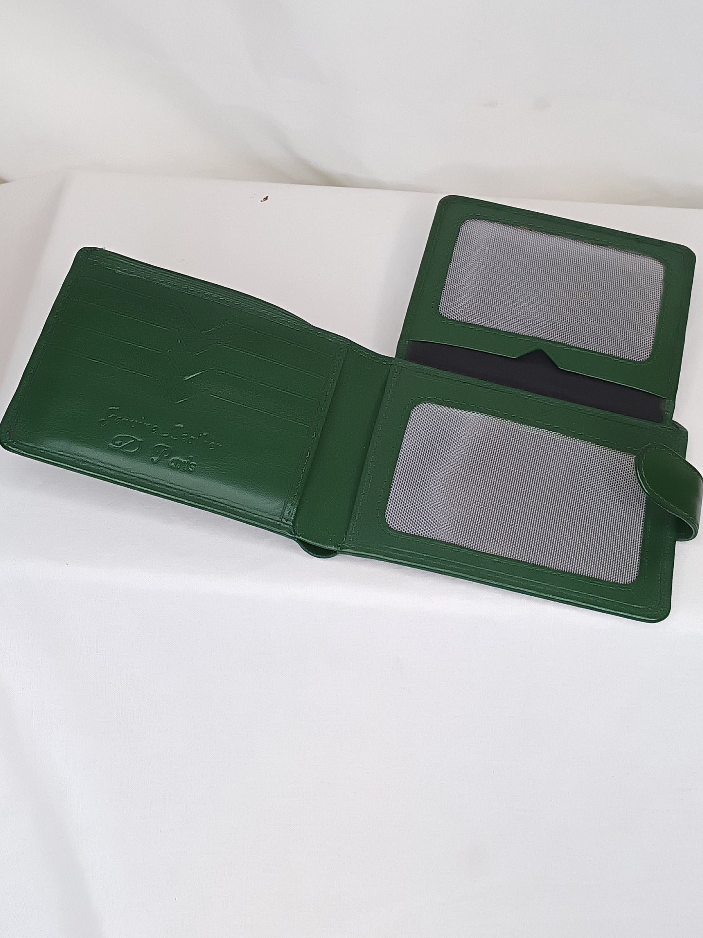 D Paris Leather Wallet