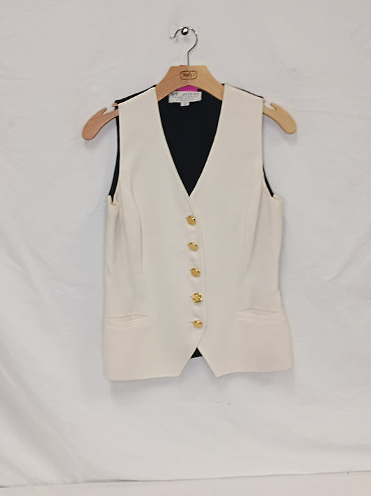 St John Vest