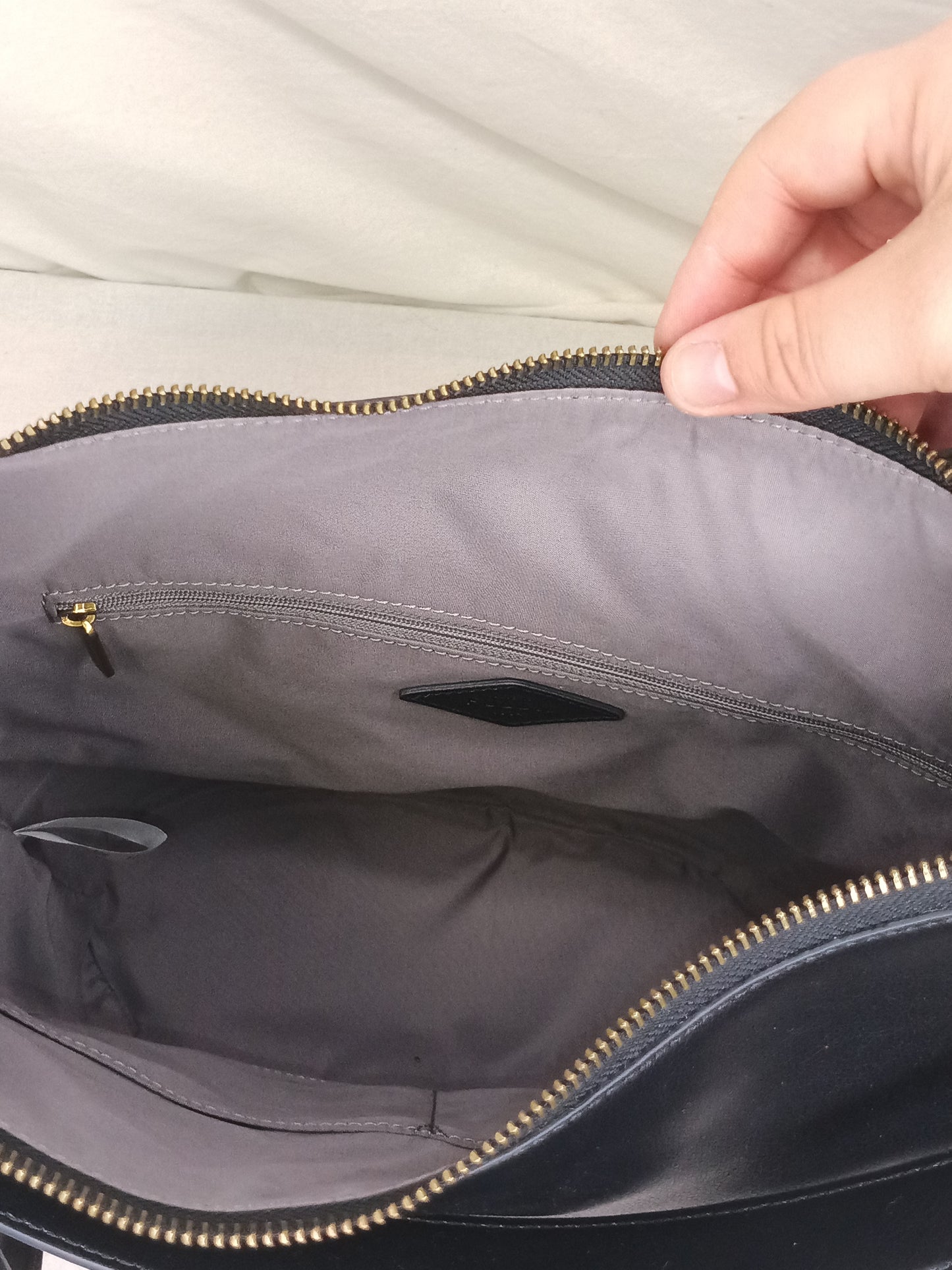 New With Tags Fossil Shoulder Bag