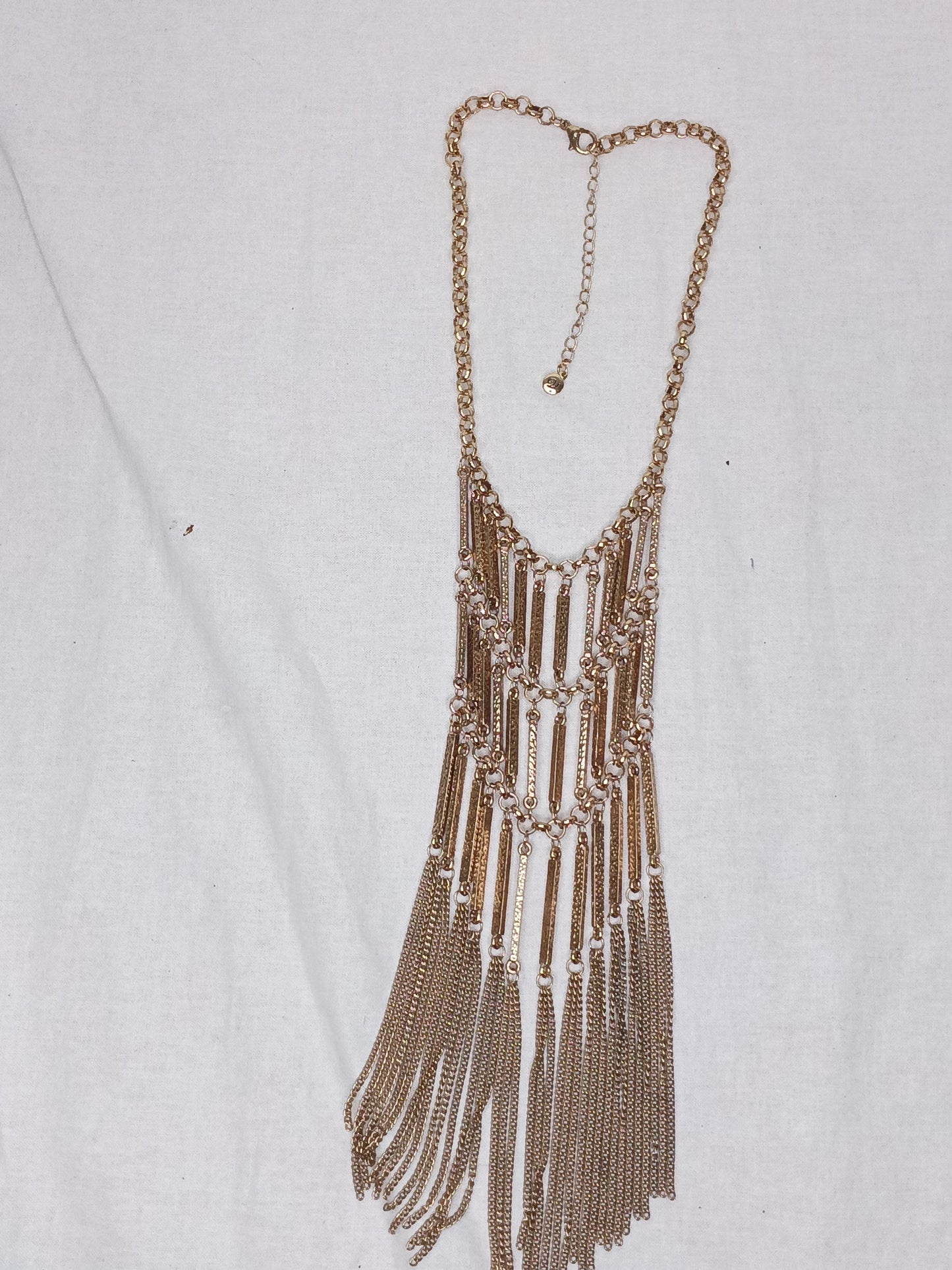 Versona Necklace