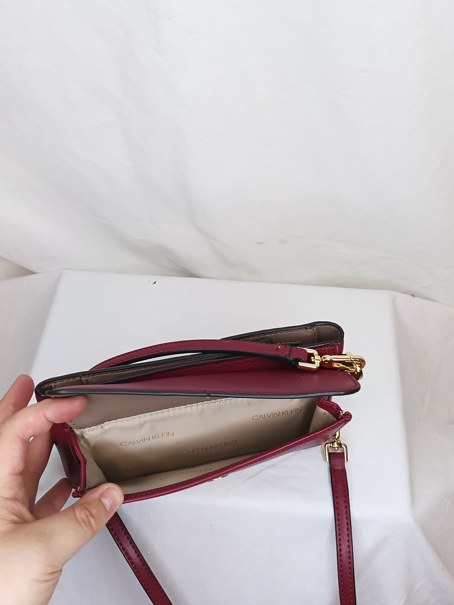 Calvin Klein Flat Fold Crossbody