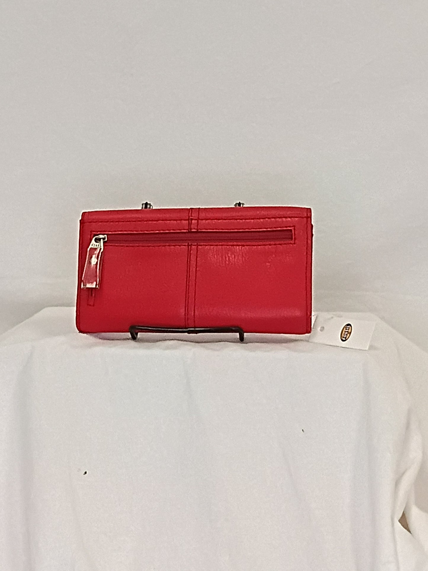 New With Tags Fossil Marlow Flip Clutch