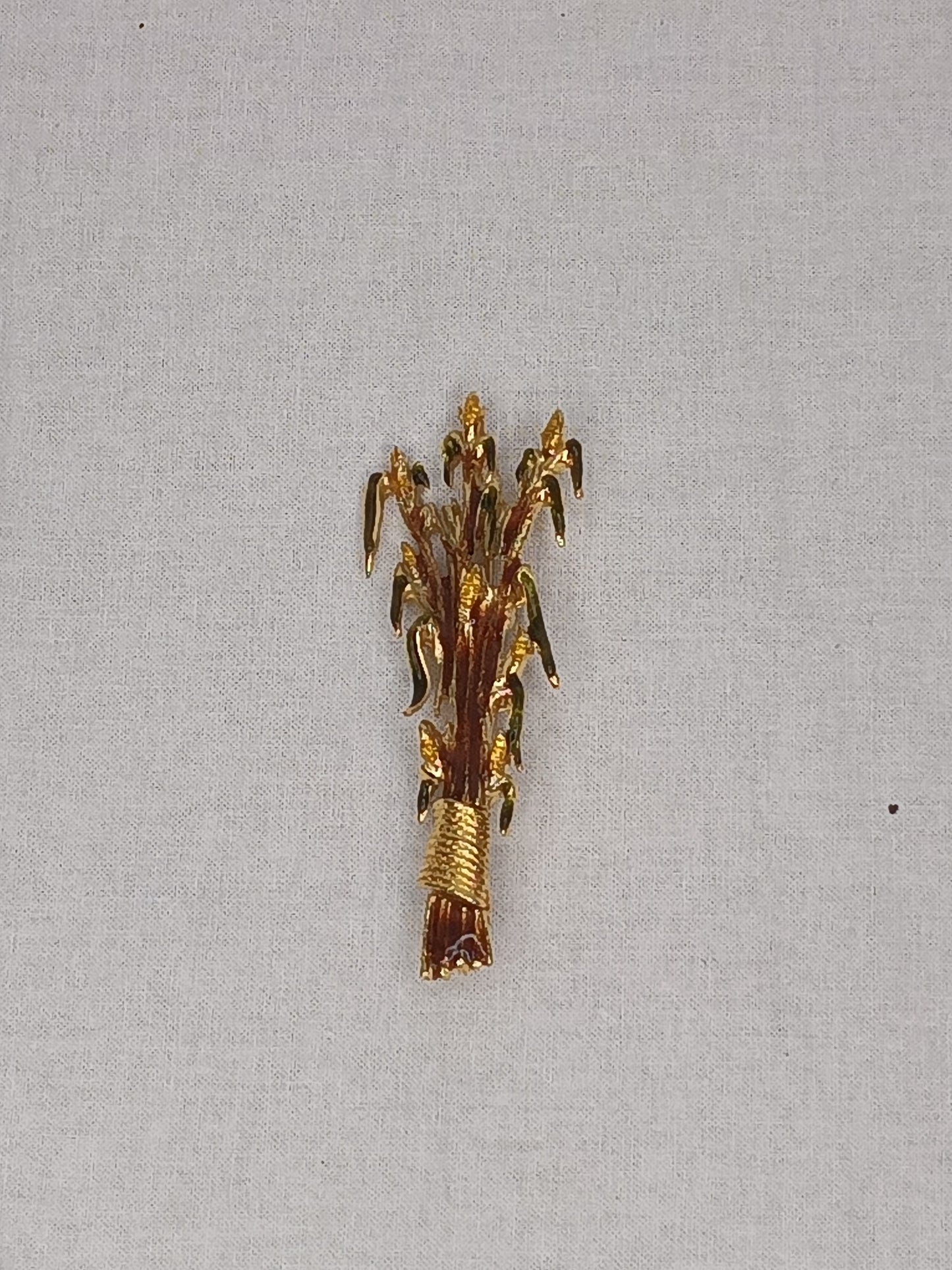 Corn Pendant Pin