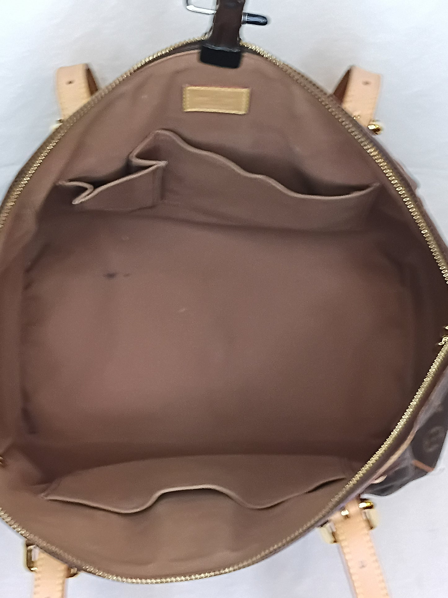 Louis Vuitton Tivoli GM