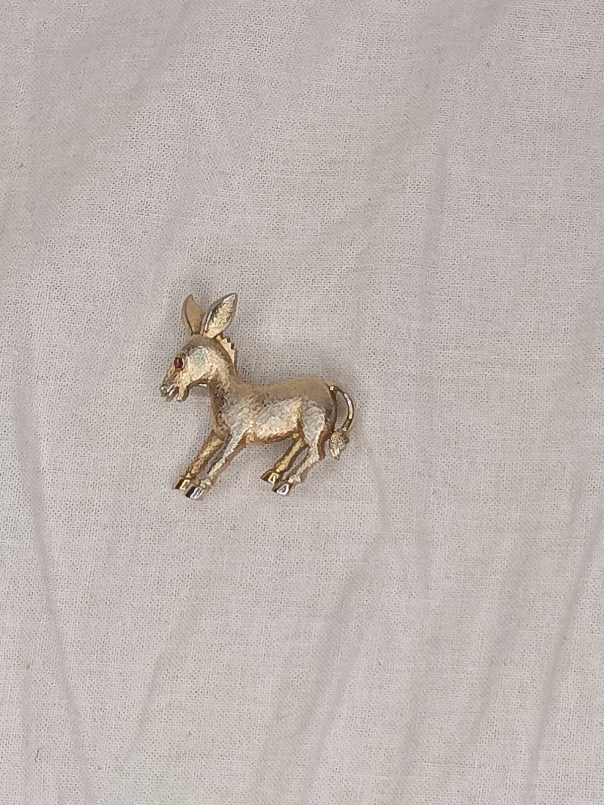 Vintage  Trifari Brooch