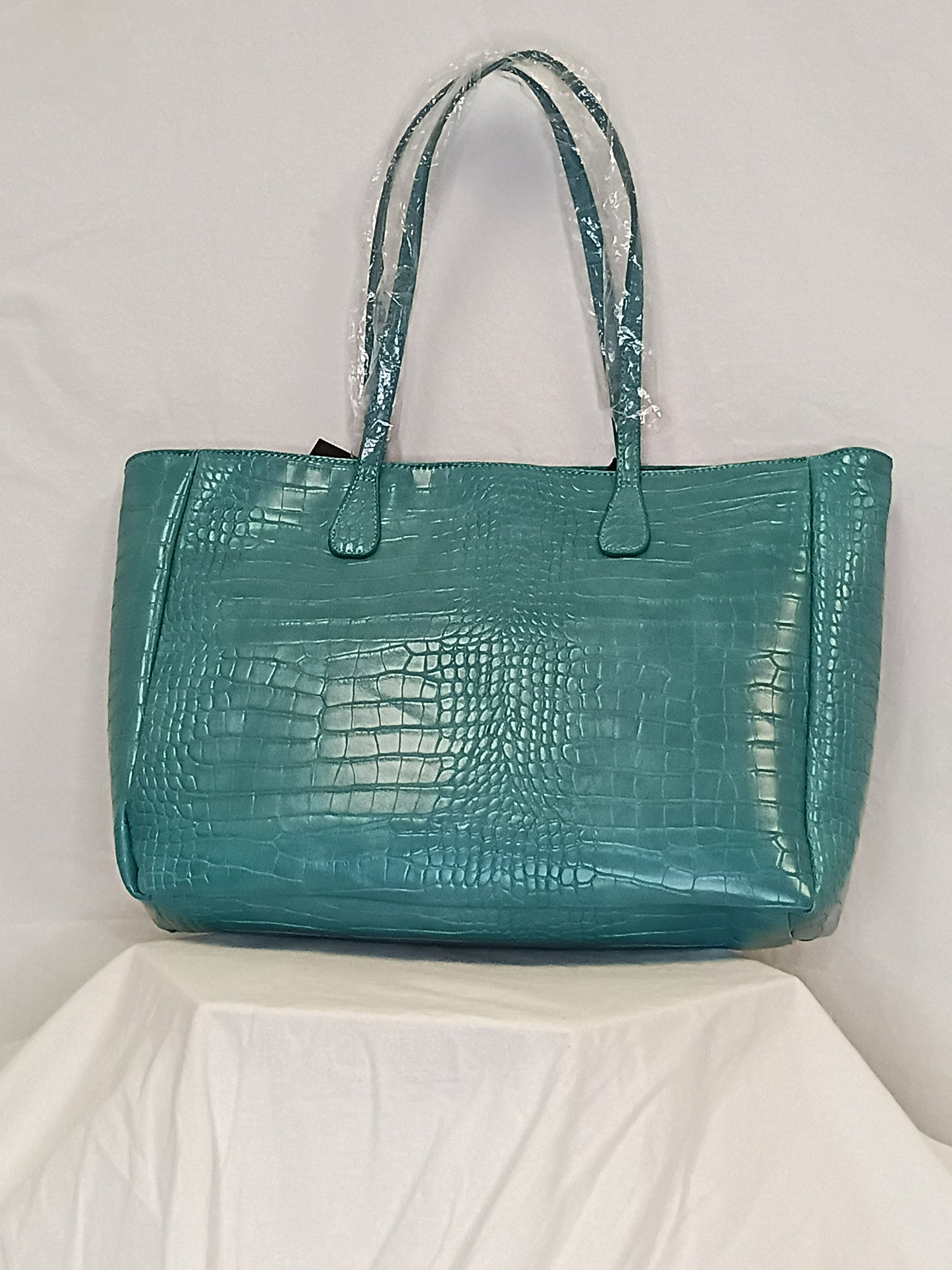 New With Tags Mila K Farrow Collection Tote