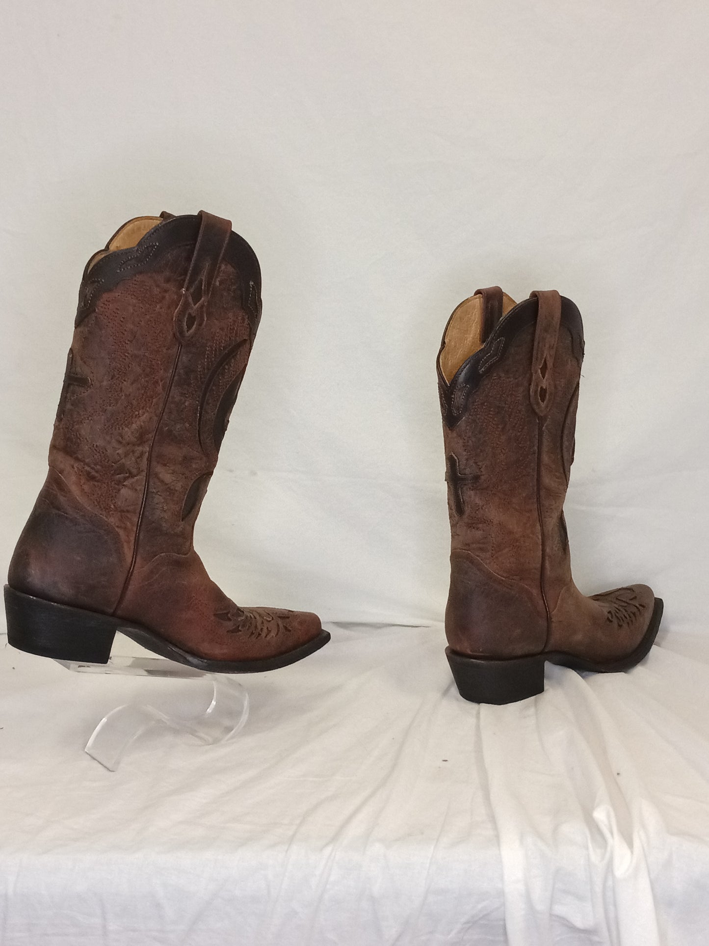 JB Dillon Winged Cross Cowgirl Boots